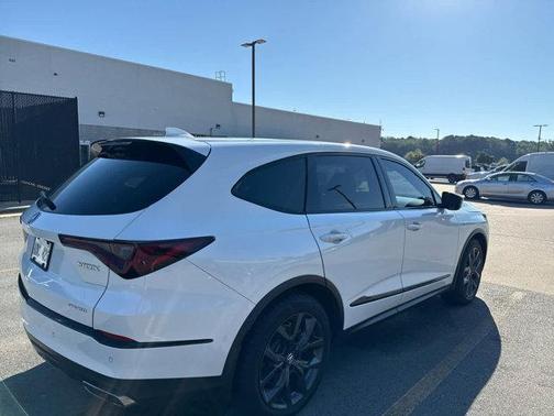 2022 Acura MDX A-Spec Package
