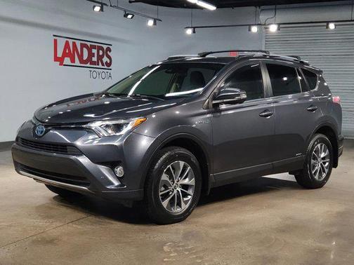 2017 Toyota RAV4 Hybrid LE Plus