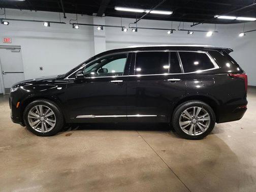 2024 Cadillac XT6 Premium Luxury AWD