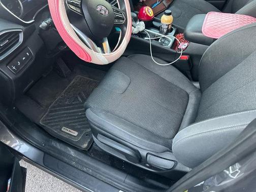 2019 Hyundai SANTA FE SE 2.4