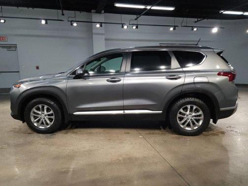 2019 Hyundai SANTA FE SE 2.4