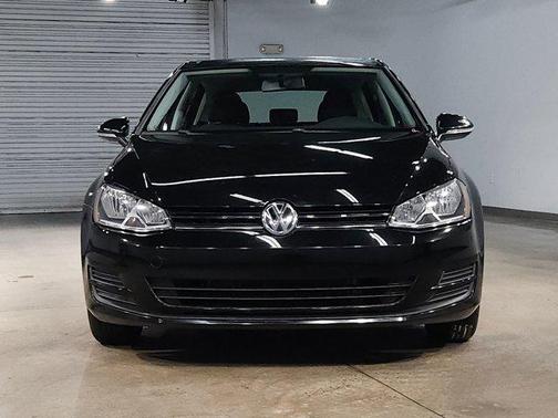 2016 Volkswagen Golf TSI S 4-Door