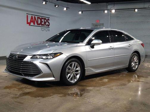 2022 Toyota Avalon XLE