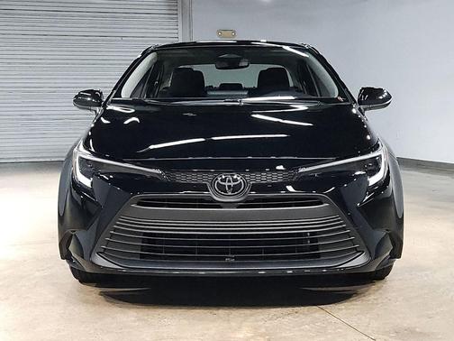 Midnight Black Metallic 2026 Toyota Corolla Hybrid LE