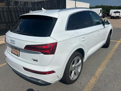 2021 Audi Q5 45 Premium Plus