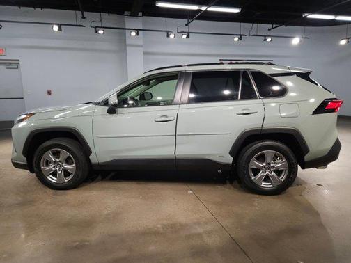 2023 Toyota RAV4 Hybrid XLE