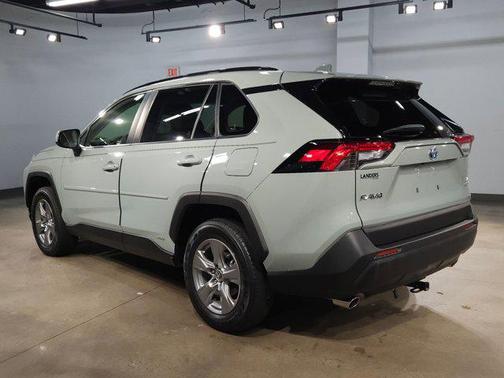 2023 Toyota RAV4 Hybrid XLE