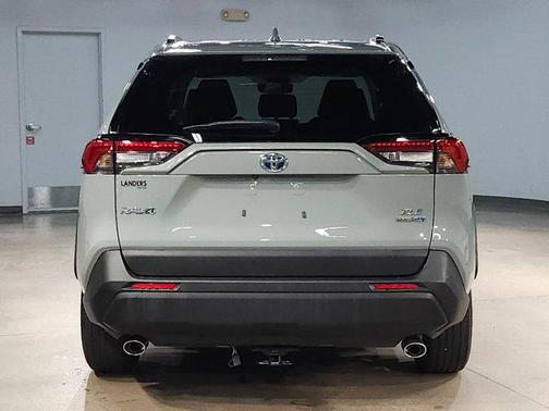 2023 Toyota RAV4 Hybrid XLE
