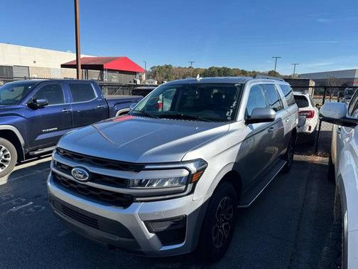 2023 Ford Expedition Max XLT