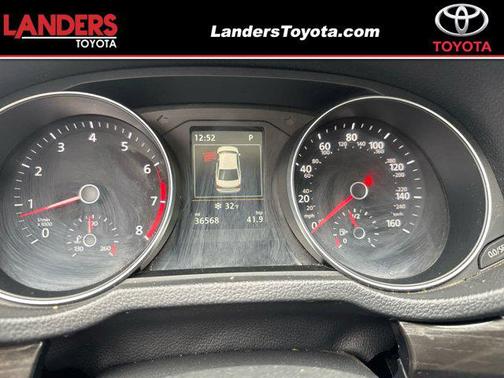 2018 Volkswagen Passat 2.0T SEL Premium