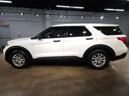 2021 Ford Explorer Base