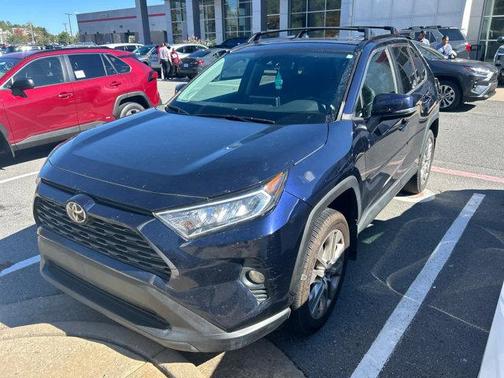 2021 Toyota RAV4 XLE Premium