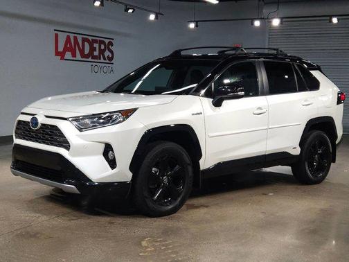 2021 Toyota RAV4 Hybrid SE