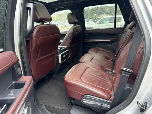 Iconic Silver Metallic 2024 Ford Expedition Limited
