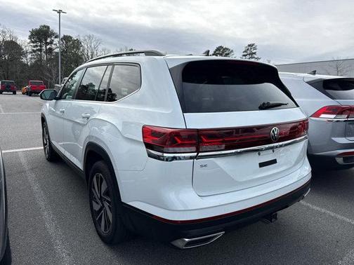 2024 Volkswagen Atlas 2.0T SE w/Technology