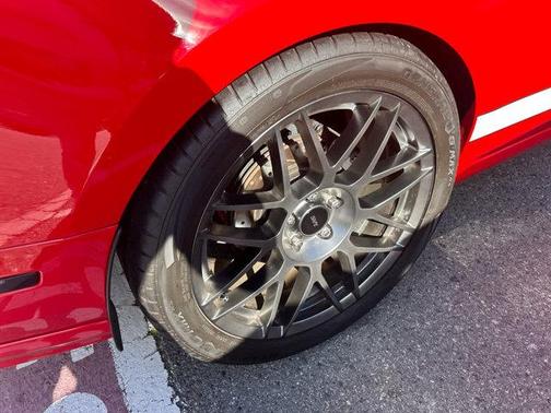 2012 Ford Shelby GT500 Base