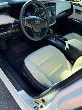 2016 Toyota Avalon XLE Plus