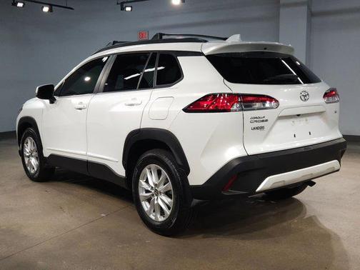 2022 Toyota Corolla Cross LE