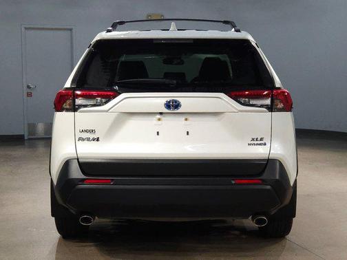 2022 Toyota RAV4 Hybrid XLE Premium
