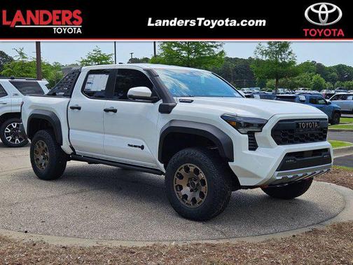 Ice Cap 2026 Toyota Tacoma Hybrid Trailhunter