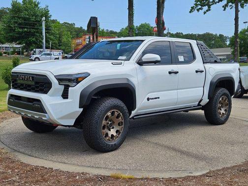 Ice Cap 2026 Toyota Tacoma Hybrid Trailhunter