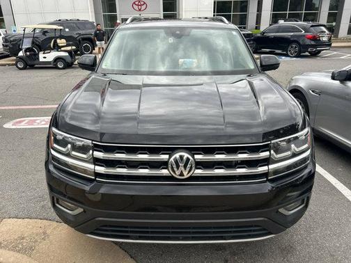 2018 Volkswagen Atlas 3.6L SEL Premium