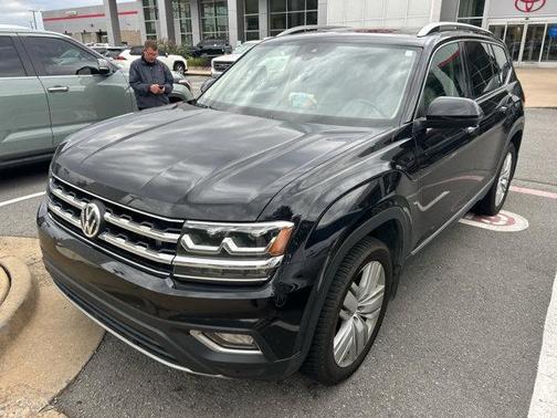 2018 Volkswagen Atlas 3.6L SEL Premium