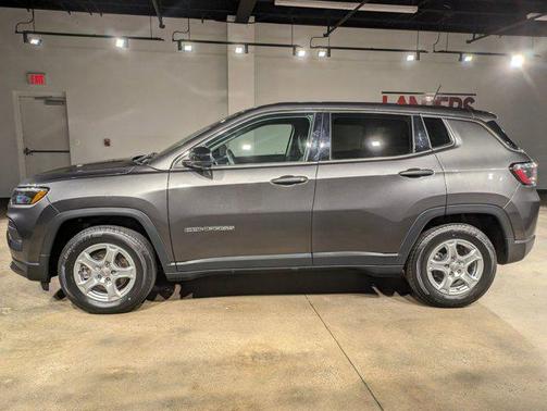 2022 Jeep Compass Sport
