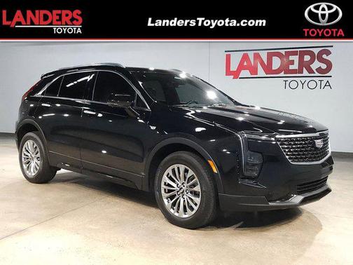 2024 Cadillac XT4 Premium Luxury