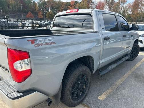 2020 Toyota Tundra SR5