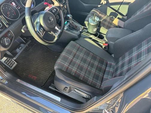 2019 Volkswagen Golf GTI 2.0T S 4-Door