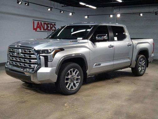 2025 Toyota Tundra Hybrid 1794 Edition