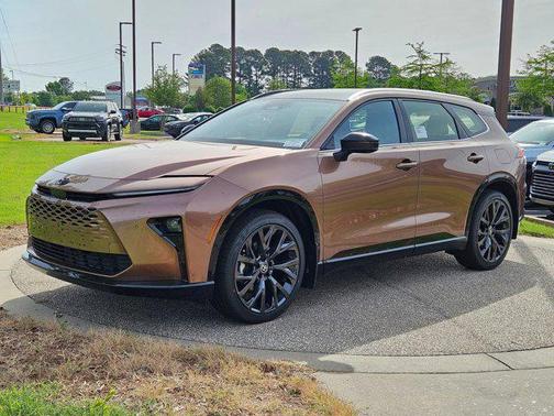 Bronze Age 2026 Toyota Crown Signia Limited