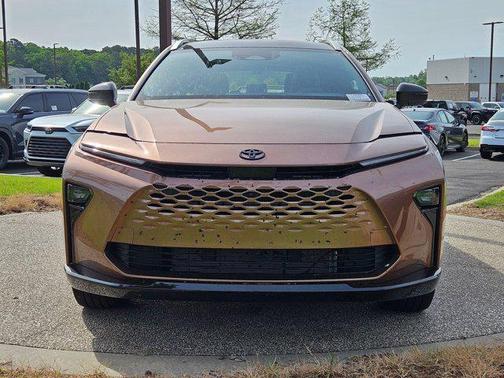 Bronze Age 2026 Toyota Crown Signia Limited