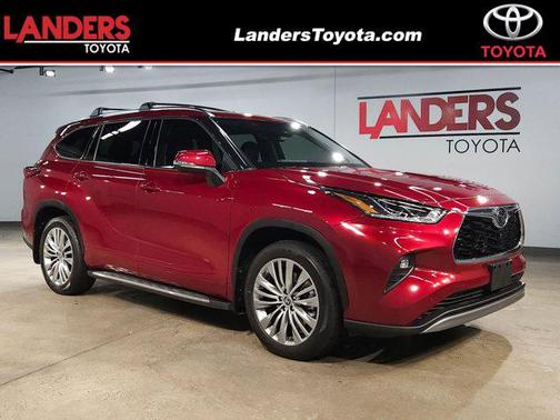 2022 Toyota Highlander Platinum
