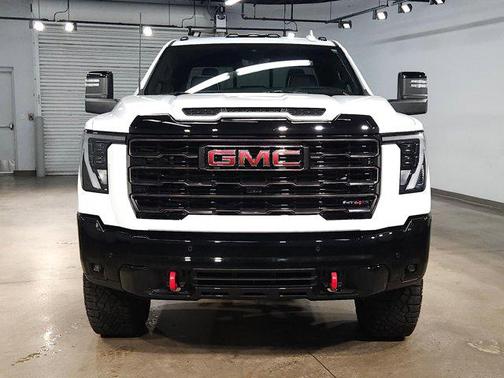 2025 GMC Sierra 2500 AT4X