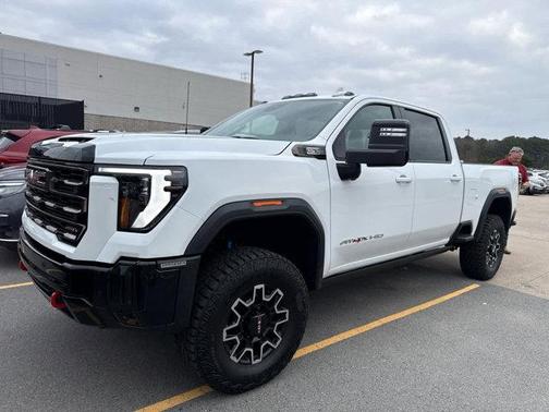 2025 GMC Sierra 2500 AT4X