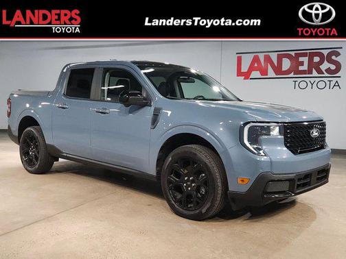 Azure Gray Metallic Tri-Coat 2025 Ford Maverick Lariat