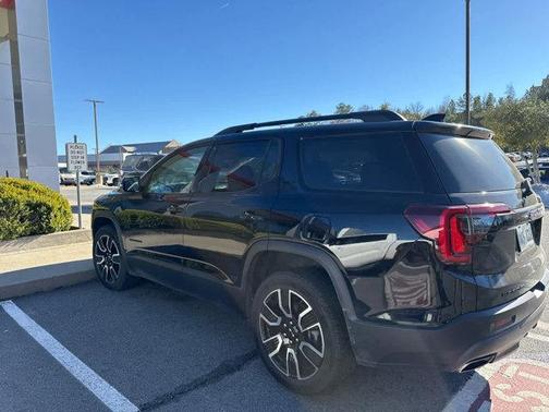 2021 GMC Acadia FWD SLT
