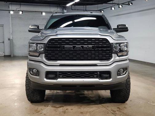 2022 RAM 2500 Big Horn Crew Cab 4x4 6'4' Box