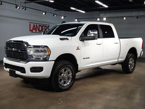 2024 RAM 2500 Laramie Crew Cab 4x4 6'4' Box