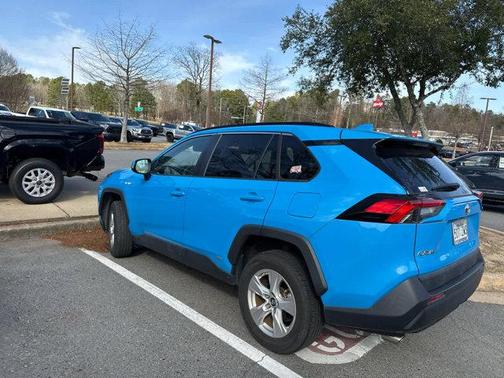 2019 Toyota RAV4 Hybrid XLE