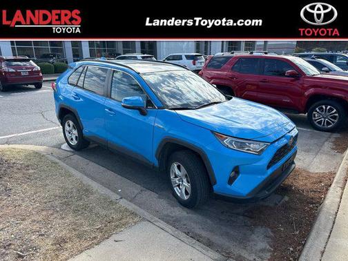 2019 Toyota RAV4 Hybrid XLE