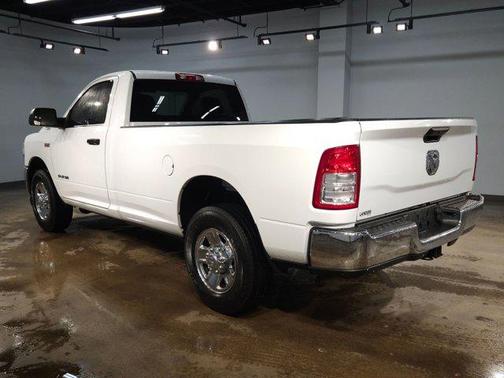 2022 RAM 2500 Tradesman Regular Cab 4x2 8' Box