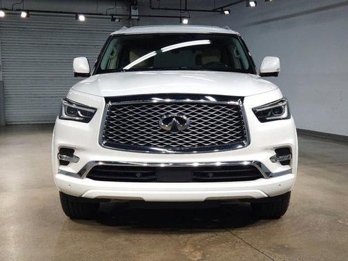Moonstone White 2021 INFINITI QX80 Luxe