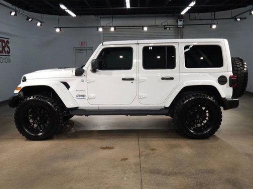 2022 Jeep Wrangler Unlimited 4xe Sahara