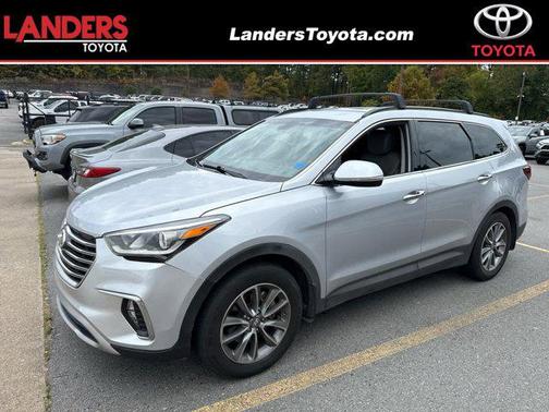 2018 Hyundai SANTA FE SE