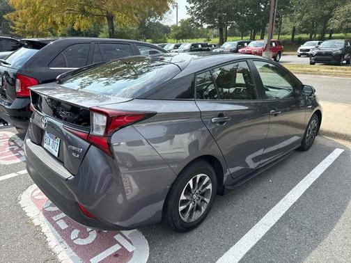2021 Toyota Prius XLE
