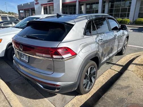 2024 Volkswagen Atlas Cross Sport 2.0T SE w/Technology 4MOTION