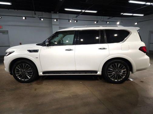 2018 INFINITI QX80 Base